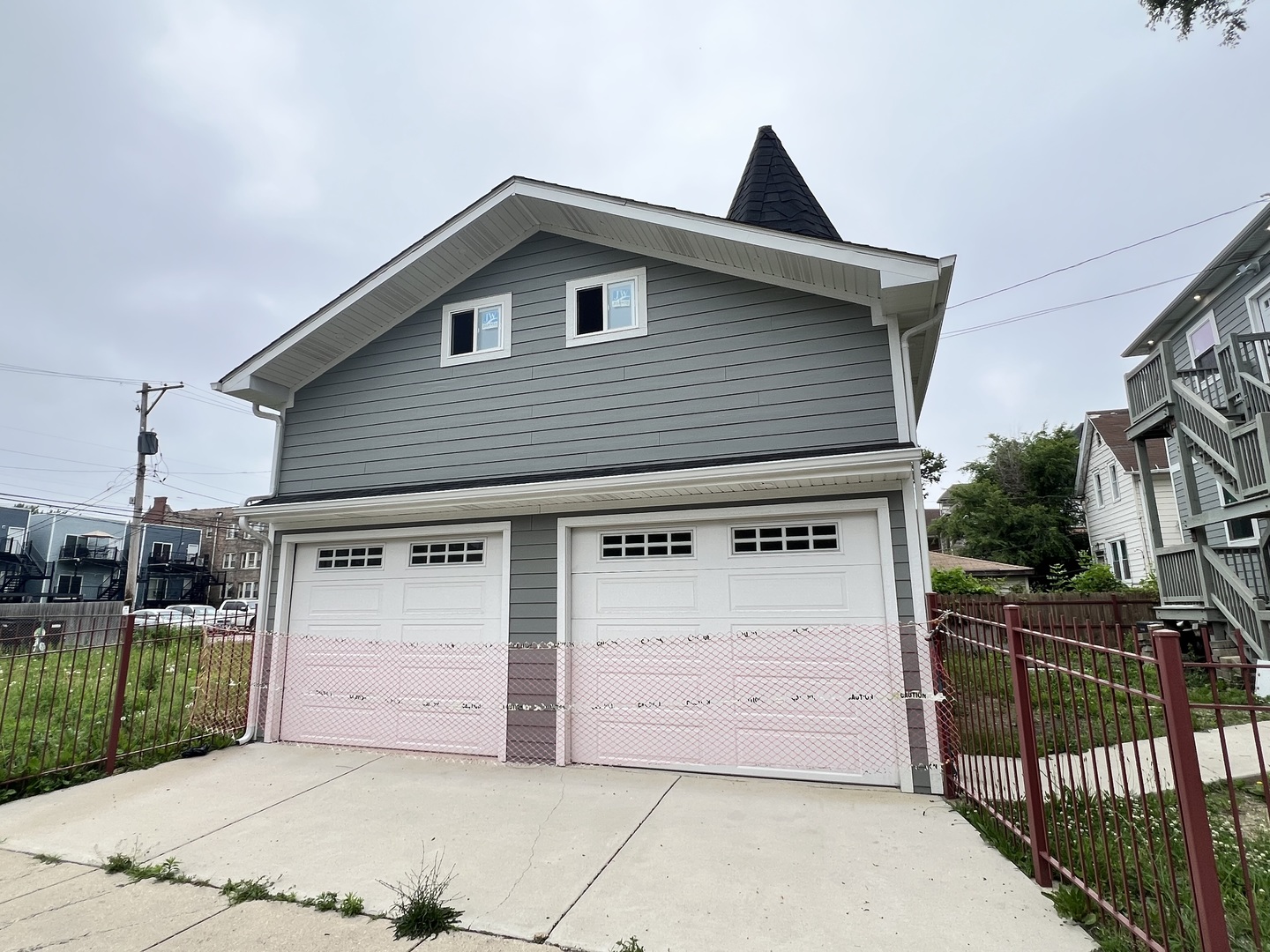 600 N Pine Avenue