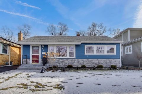 823 N Fernandez Avenue Arlington Heights IL 60004