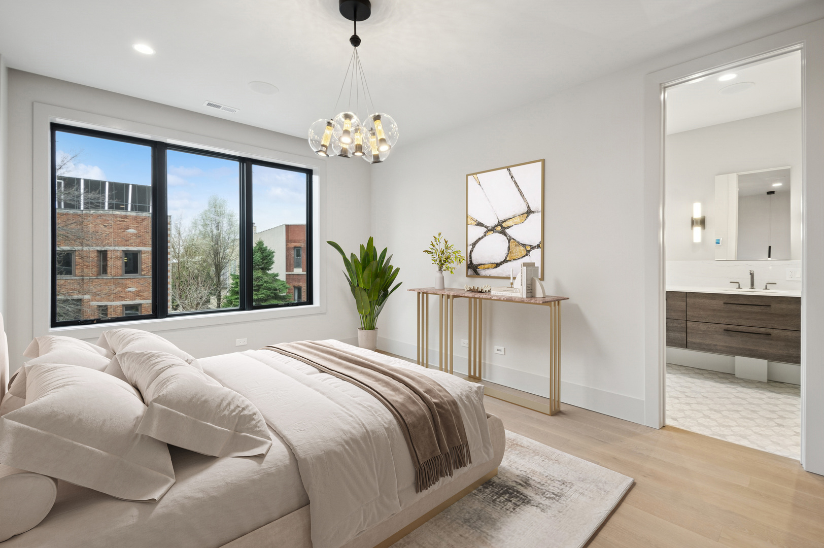 Chicago, Illinois 60612, United States, 3 Bedrooms Bedrooms, ,5 BathroomsBathrooms,Residential,Active,202087