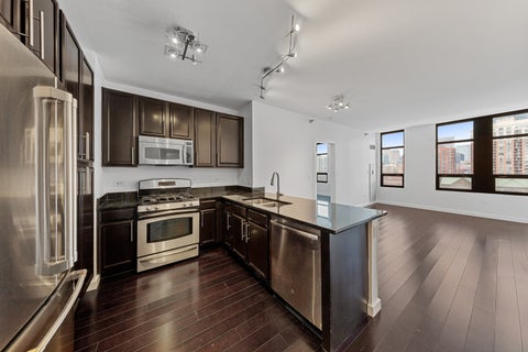 Tiny photo for 1255 S STATE Street #1101, Chicago, IL 60605 (MLS # 12667978)