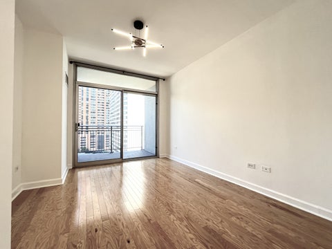 Tiny photo for 1250 S Michigan Avenue #1209, Chicago, IL 60605 (MLS # 12736200)