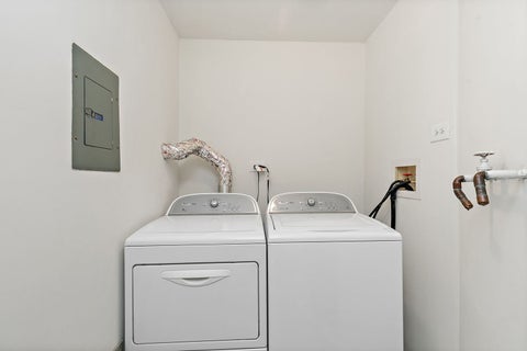 Tiny photo for 1624 Salisbury Court #C, Wheaton, IL 60189 (MLS # 12740198)