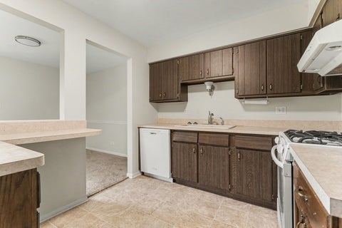 Tiny photo for 1624 Salisbury Court #C, Wheaton, IL 60189 (MLS # 12740198)