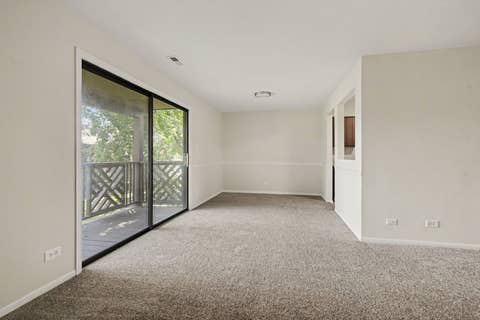 Tiny photo for 1624 Salisbury Court #C, Wheaton, IL 60189 (MLS # 12740198)
