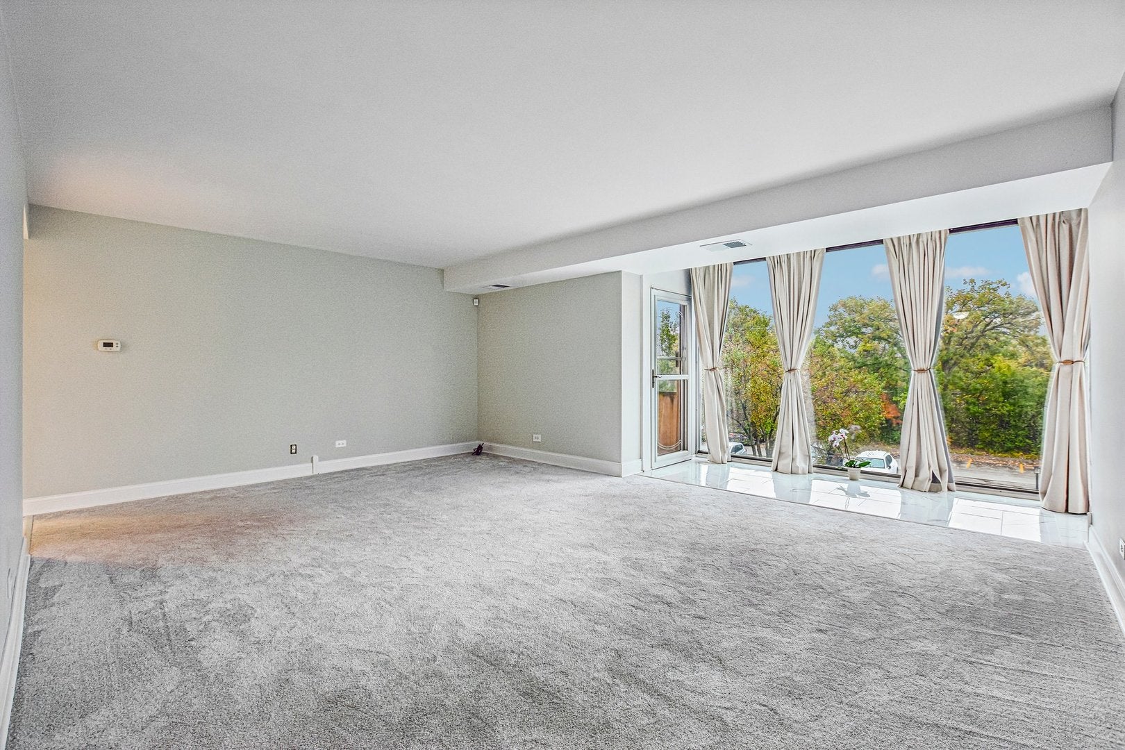 1301 N Western Avenue 231 - Photo 2