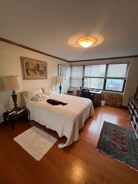 Tiny photo for 850 N DEWITT Place #21CE, Chicago, IL 60611 (MLS # 12779668)