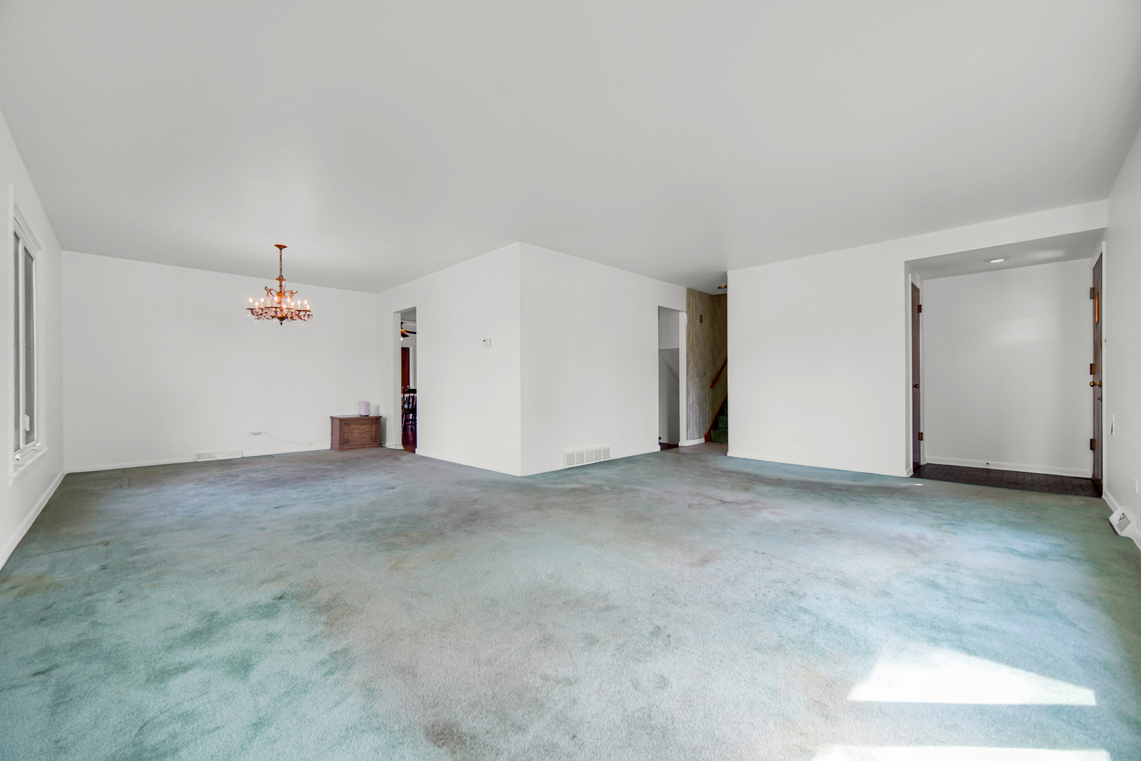 511 W Arquilla Drive