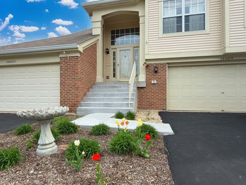 Tiny photo for 30W015 Juniper Court #30W015, Warrenville, IL 60555 (MLS # 12622316)