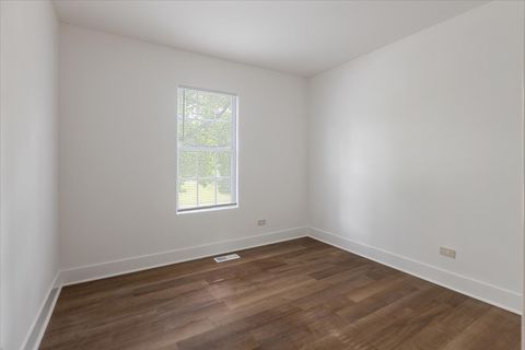 Tiny photo for 2042 University Drive, Naperville, IL 60565 (MLS # 12474510)