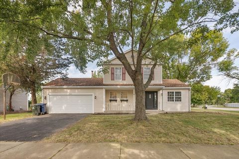 Photo of 2042 University Drive, Naperville, IL 60565 (MLS # 12474510)