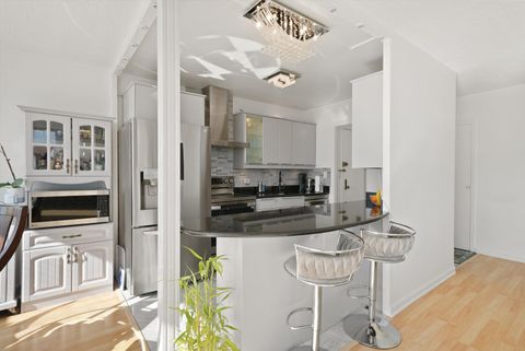 Tiny photo for 5757 N Sheridan Road #15H, Chicago, IL 60660 (MLS # 12455138)