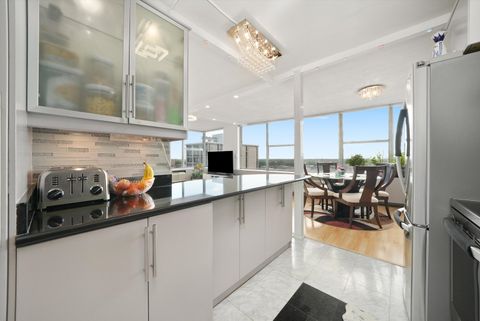 Tiny photo for 5757 N Sheridan Road #15H, Chicago, IL 60660 (MLS # 12455138)