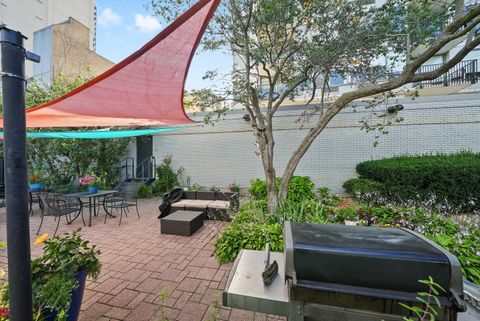 Tiny photo for 5757 N Sheridan Road #15H, Chicago, IL 60660 (MLS # 12455138)