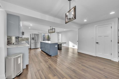 Tiny photo for 16524 Brockton Lane, Oak Forest, IL 60452 (MLS # 12501415)