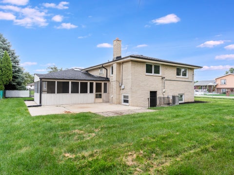 Tiny photo for 10458 S 81st Avenue, Palos Hills, IL 60465 (MLS # 12749497)