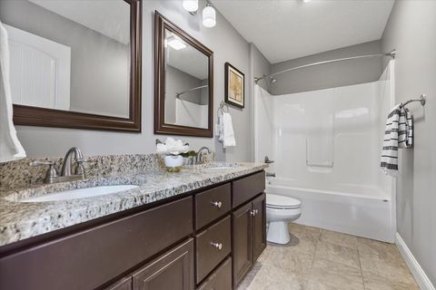 Tiny photo for 1525 Stoneroller Circle, Bloomington, IL 61705 (MLS # 12515917)