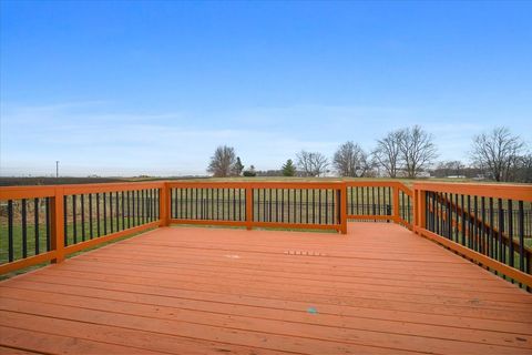 Tiny photo for 1525 Stoneroller Circle, Bloomington, IL 61705 (MLS # 12515917)