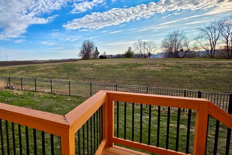 Tiny photo for 1525 Stoneroller Circle, Bloomington, IL 61705 (MLS # 12515917)