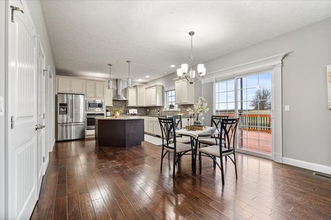 Tiny photo for 1525 Stoneroller Circle, Bloomington, IL 61705 (MLS # 12515917)