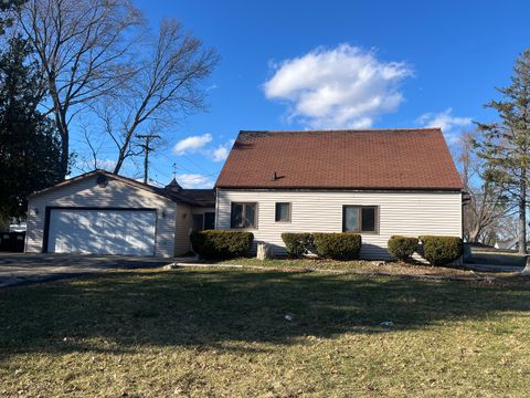 Photo of 1470 S Demeter Drive, Freeport, IL 61032 (MLS # 12598778)