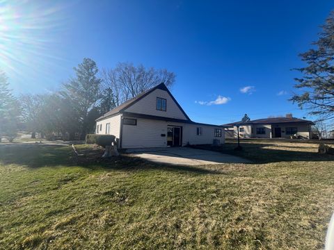 Tiny photo for 1470 S Demeter Drive, Freeport, IL 61032 (MLS # 12598778)