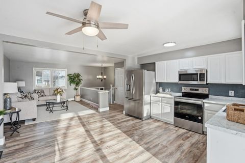 Tiny photo for 368 33rd Avenue Court, East Moline, IL 61244 (MLS # 12576010)