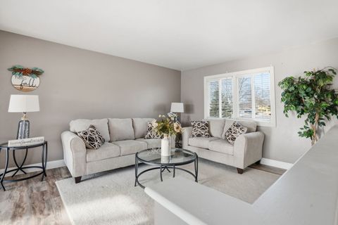 Tiny photo for 368 33rd Avenue Court, East Moline, IL 61244 (MLS # 12576010)