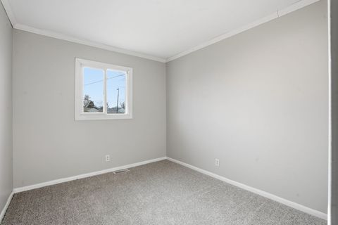 Tiny photo for 368 33rd Avenue Court, East Moline, IL 61244 (MLS # 12576010)