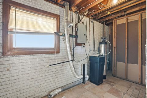 Tiny photo for 368 33rd Avenue Court, East Moline, IL 61244 (MLS # 12576010)