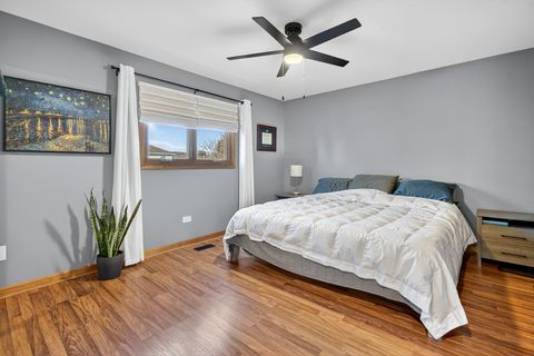 Tiny photo for 7800 Brunswick Road, Darien, IL 60561 (MLS # 12523108)