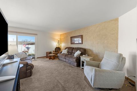 Tiny photo for 213 Manor Drive, New Lenox, IL 60451 (MLS # 12581607)
