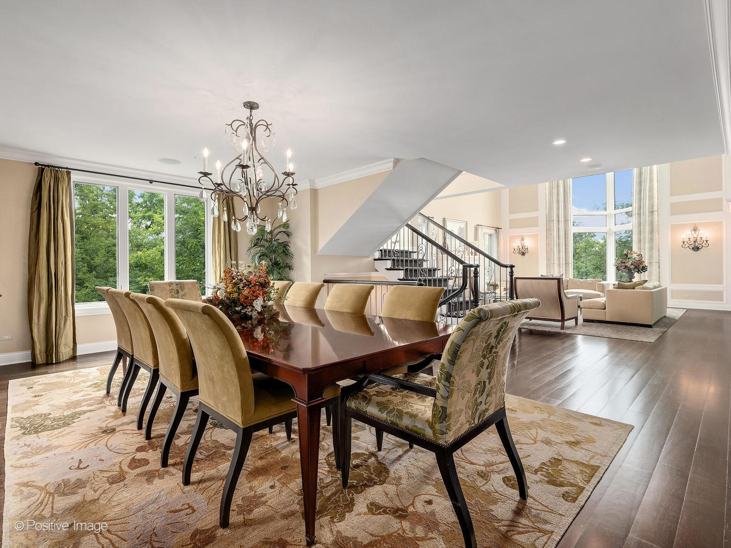 1218 Hawthorne Court