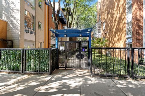 Photo of 16 N May Street #543, Chicago, IL 60607 (MLS # 12539395)