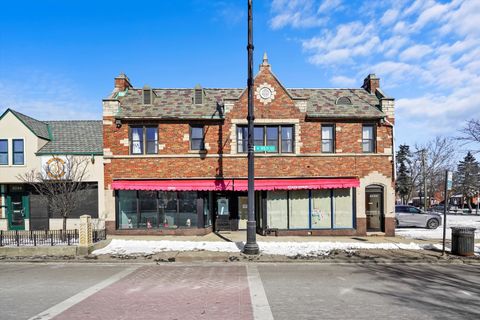 2022 W 95th Street Chicago IL 60643