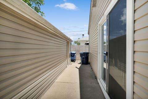 Tiny photo for 1446 EVERETT Avenue, Des Plaines, IL 60018 (MLS # 12743860)