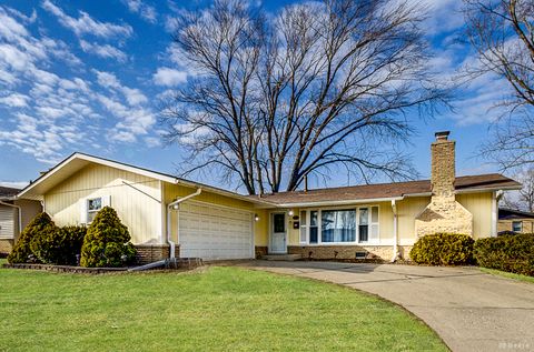 Photo of 6114 Rob Roy Drive, Oak Forest, IL 60452 (MLS # 12550872)