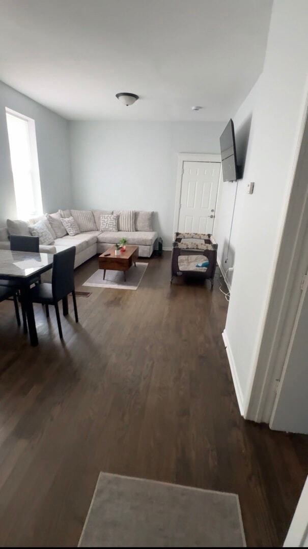 822 N Lawndale Avenue