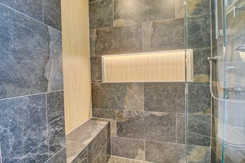 Tiny photo for 5235 N Ravenswood Avenue #15, Chicago, IL 60640 (MLS # 12731666)