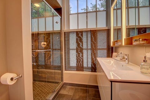 Tiny photo for 5235 N Ravenswood Avenue #15, Chicago, IL 60640 (MLS # 12731666)