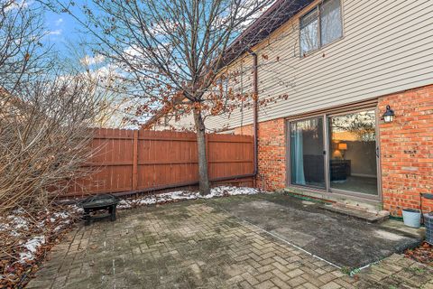 Tiny photo for 1906 Heatherway Lane #5, New Lenox, IL 60451 (MLS # 12530038)