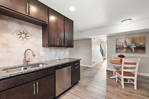 Tiny photo for 1906 Heatherway Lane #5, New Lenox, IL 60451 (MLS # 12530038)