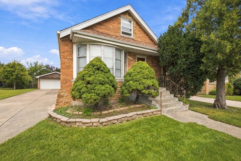 Tiny photo for 2316 S 1st Avenue, North Riverside, IL 60546 (MLS # 12760622)