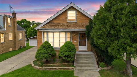 Tiny photo for 2316 S 1st Avenue, North Riverside, IL 60546 (MLS # 12760622)
