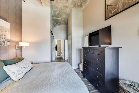 Tiny photo for 320 E 21ST Street #501, Chicago, IL 60616 (MLS # 12507317)