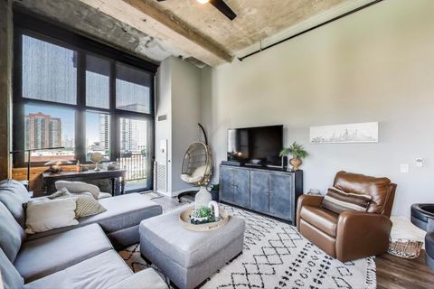 Tiny photo for 320 E 21ST Street #501, Chicago, IL 60616 (MLS # 12507317)