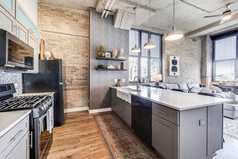 Tiny photo for 320 E 21ST Street #501, Chicago, IL 60616 (MLS # 12507317)