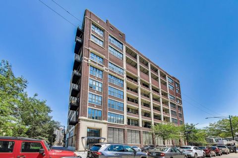 Photo of 320 E 21ST Street #501, Chicago, IL 60616 (MLS # 12507317)