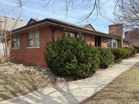 Tiny photo for 2345 N Nordica Avenue, Chicago, IL 60707 (MLS # 12603039)