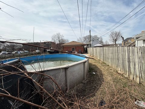 Tiny photo for 2345 N Nordica Avenue, Chicago, IL 60707 (MLS # 12603039)