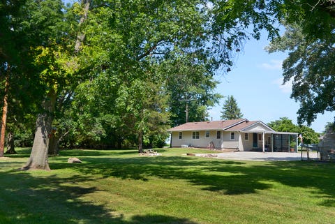 Tiny photo for 1104 N 29th Road, Utica, IL 61373 (MLS # 12710577)